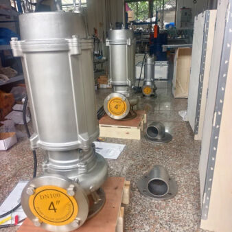 100WQP100-15-7.5KW onderzeese rioolwaterpomp van roestvrij staal. Korrosiebestendig en niet verstopt afvalwaterpomp.