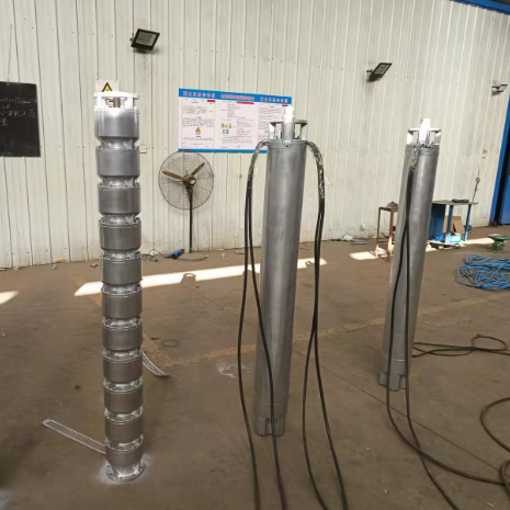 140 kW RVS Dompelpomp met 220 m opvoerhoogte en 136 m³/u debiet voor diepwaterputtoepassingen
